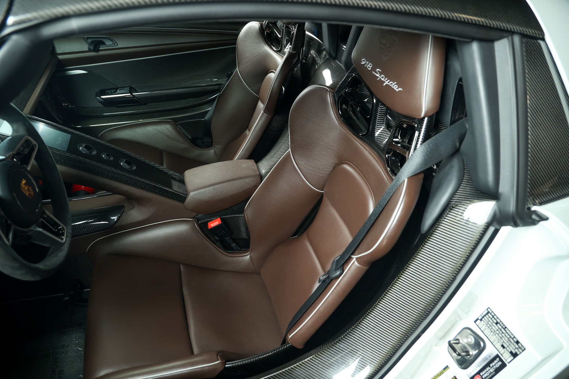 2015 Porsche 918 Spyder Weissach