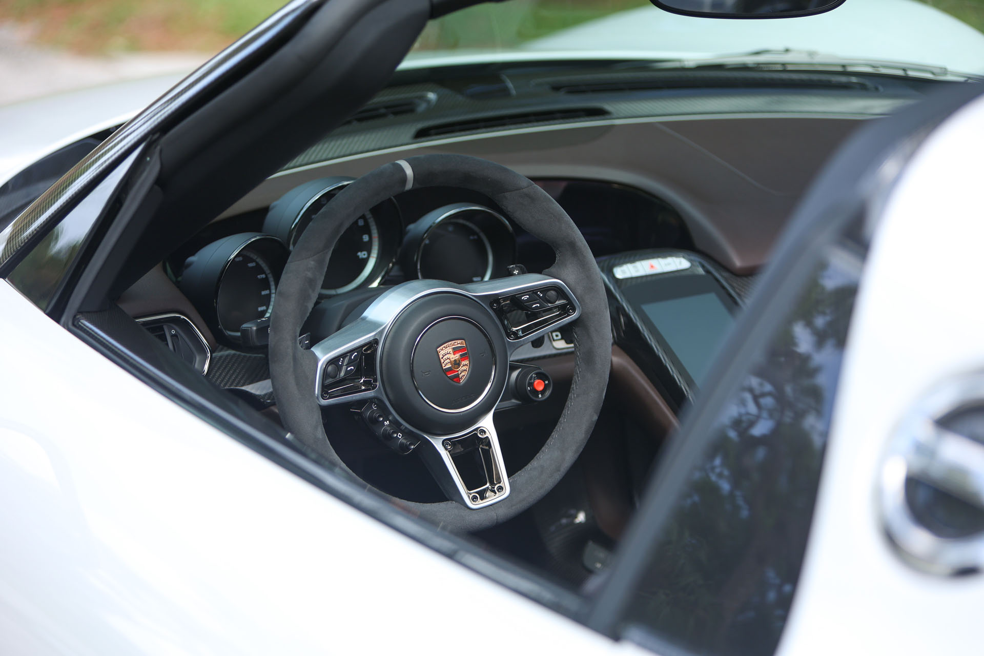 2015 Porsche 918 Spyder Weissach