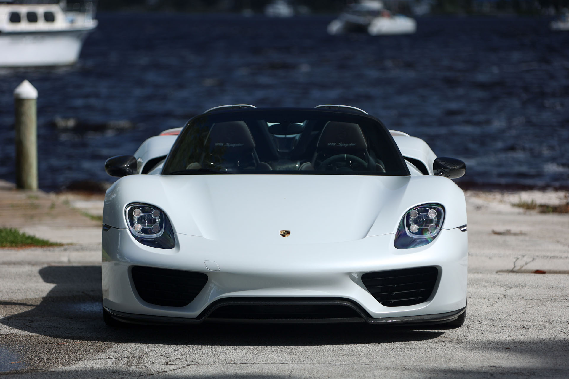 2015 Porsche 918 Spyder Weissach
