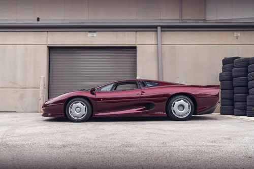 1993 Jaguar XJ220