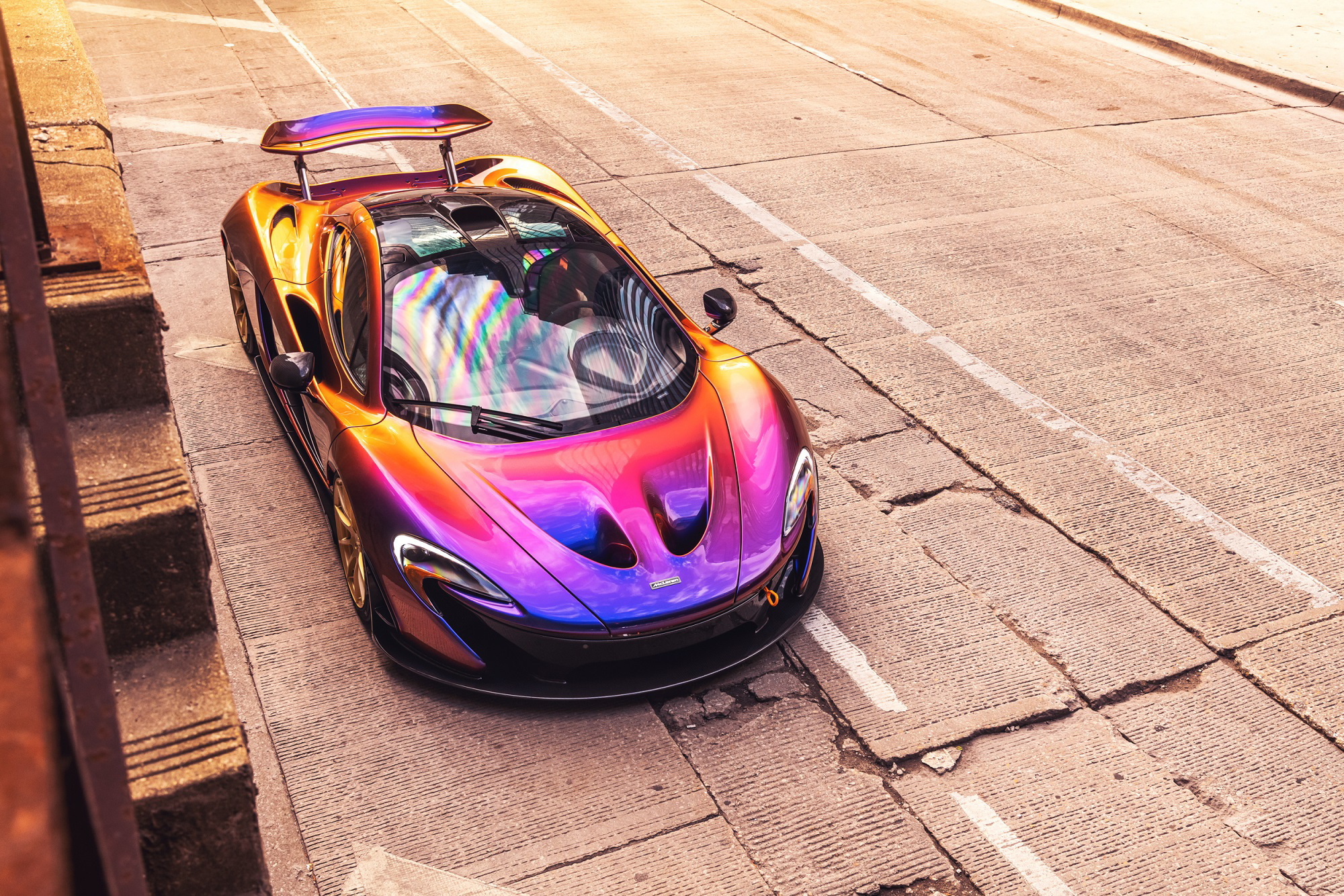 2015 McLaren P1