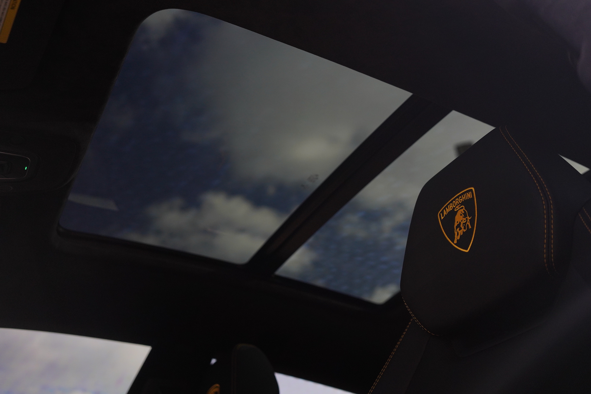 2020 Lamborghini Urus