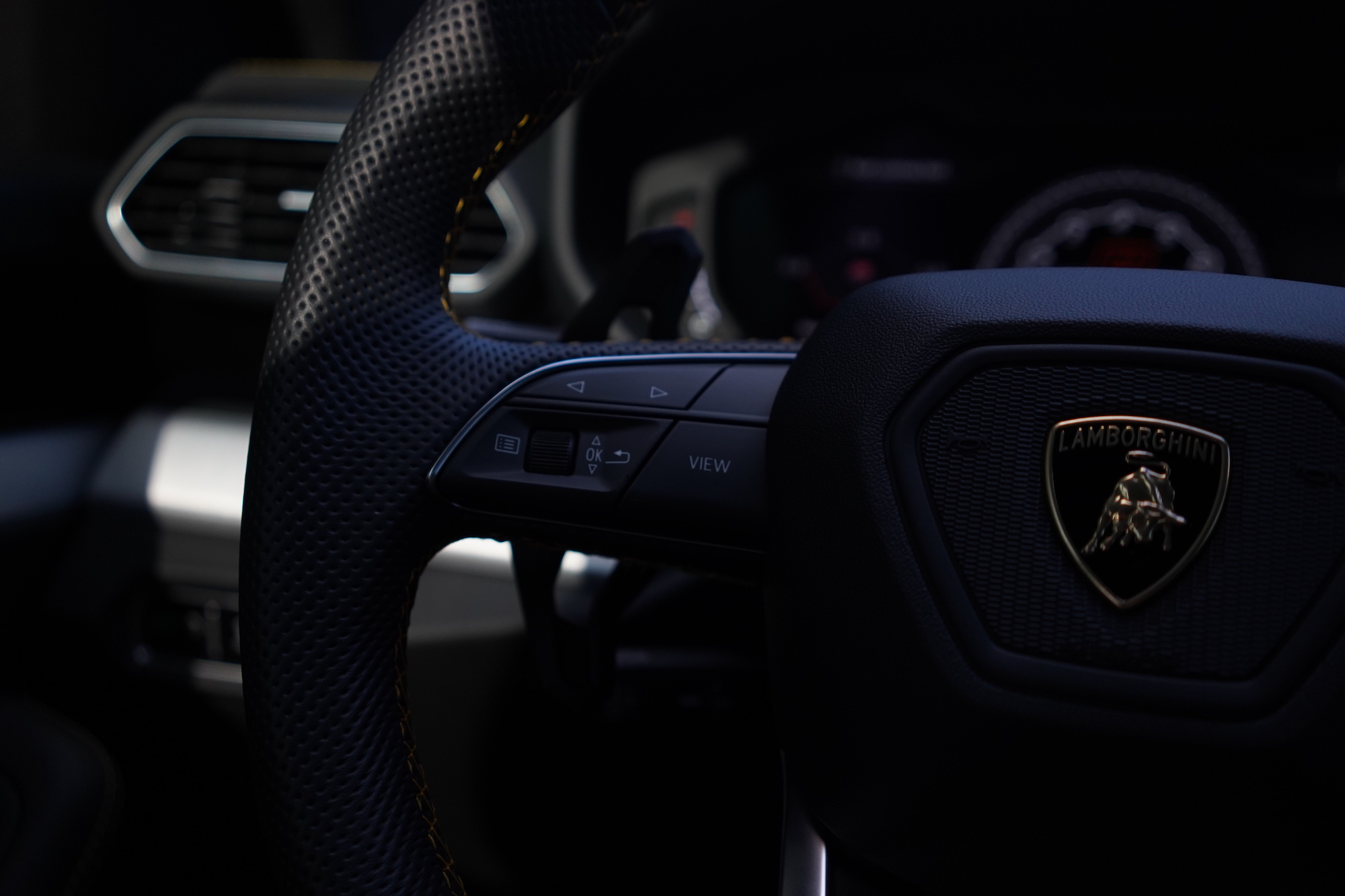 2020 Lamborghini Urus