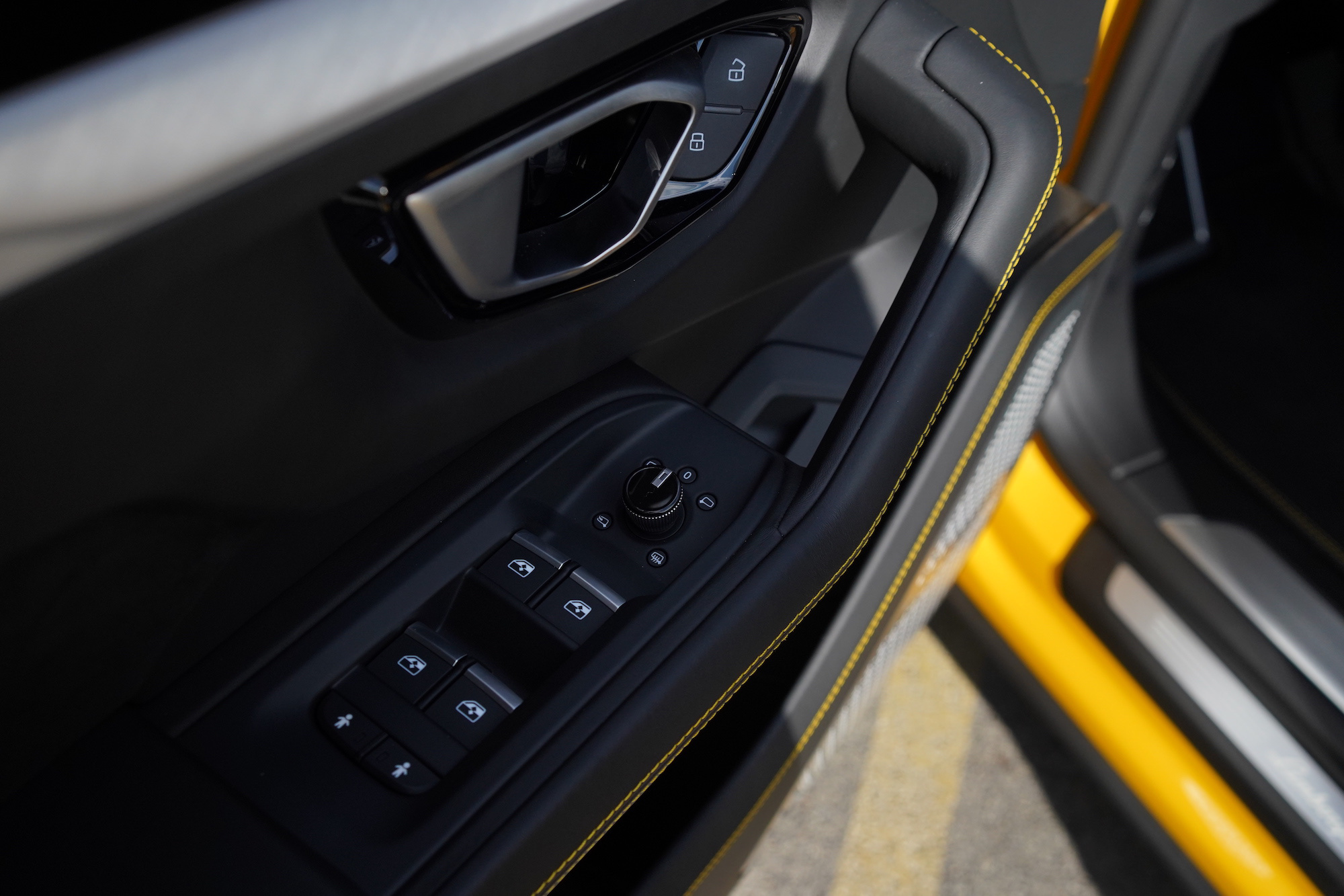 2020 Lamborghini Urus