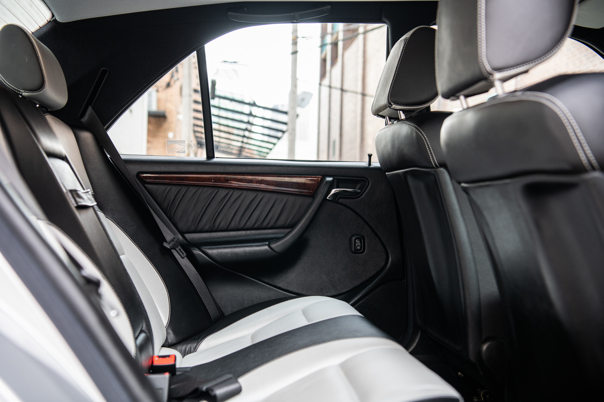 1998 Mercedes-Benz C43 AMG