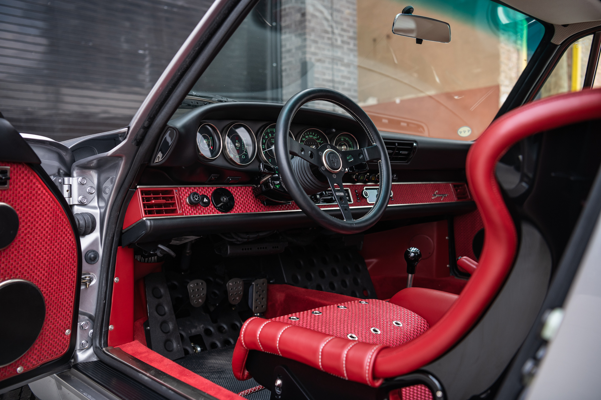 This Singer Vehicle Design Porsche 911 Restomod Gets 510 Horses – Robb  Report