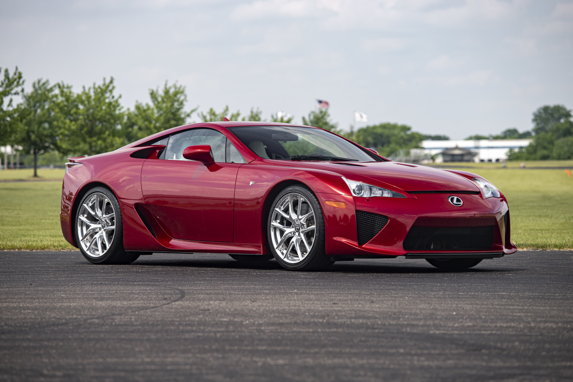 LEXUS　LFA Lexus LFA: Review, Pricing, Photos, and Specs