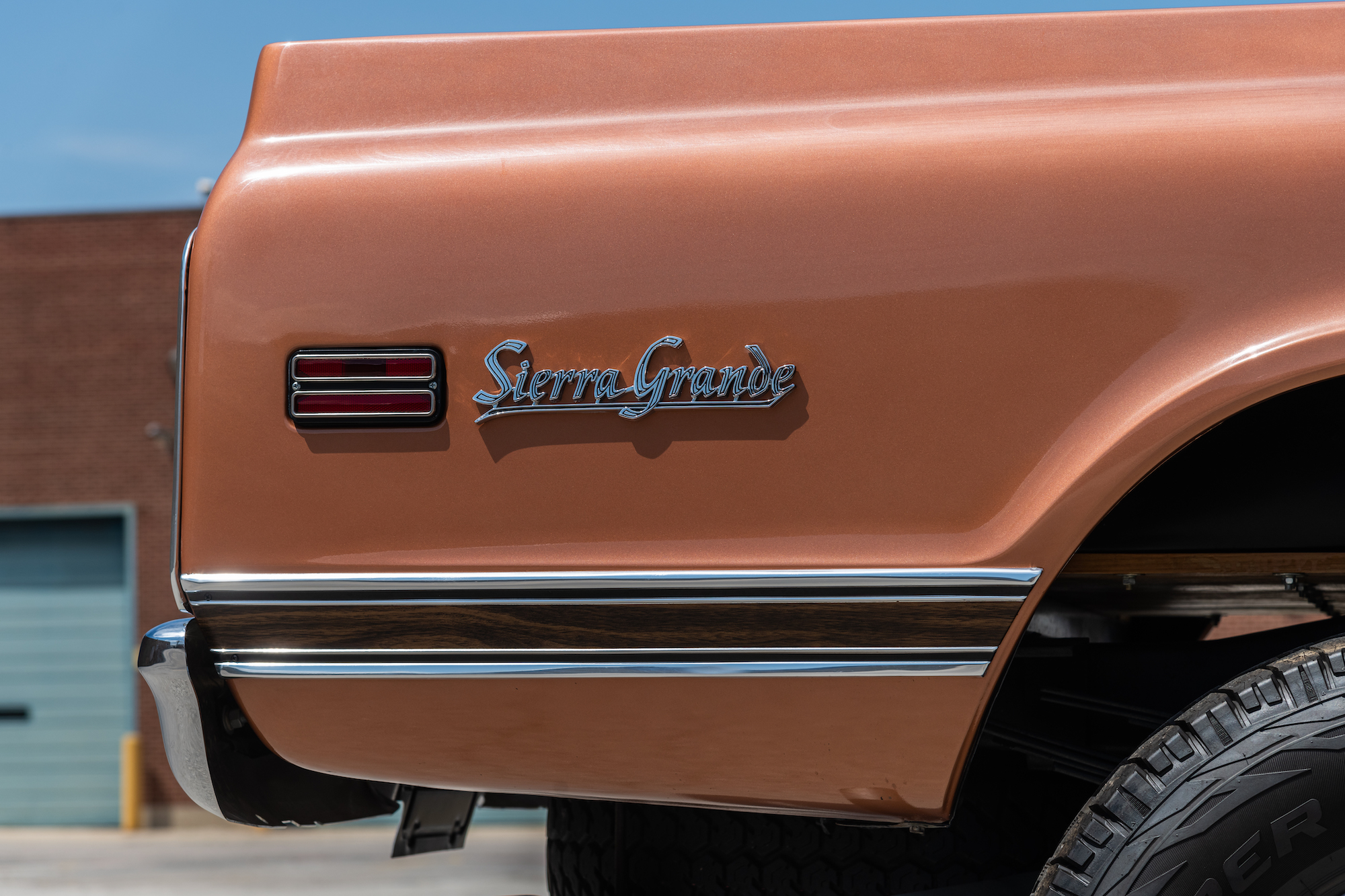 1970 GMC K2500 Sierra Grande Custom 4-Speed Crew Cab Conversion