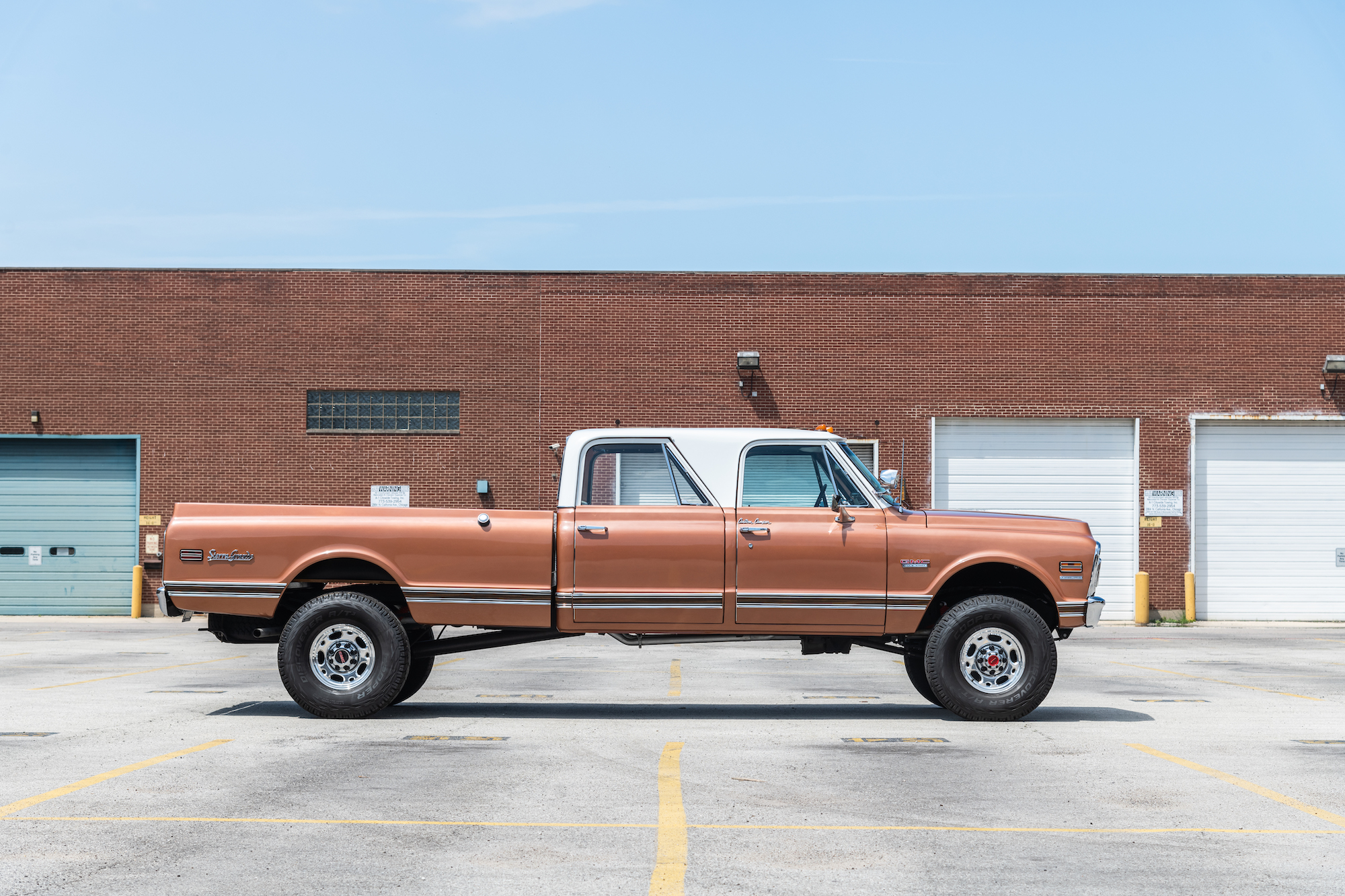 1970 GMC K2500 Sierra Grande Custom 4-Speed Crew Cab Conversion