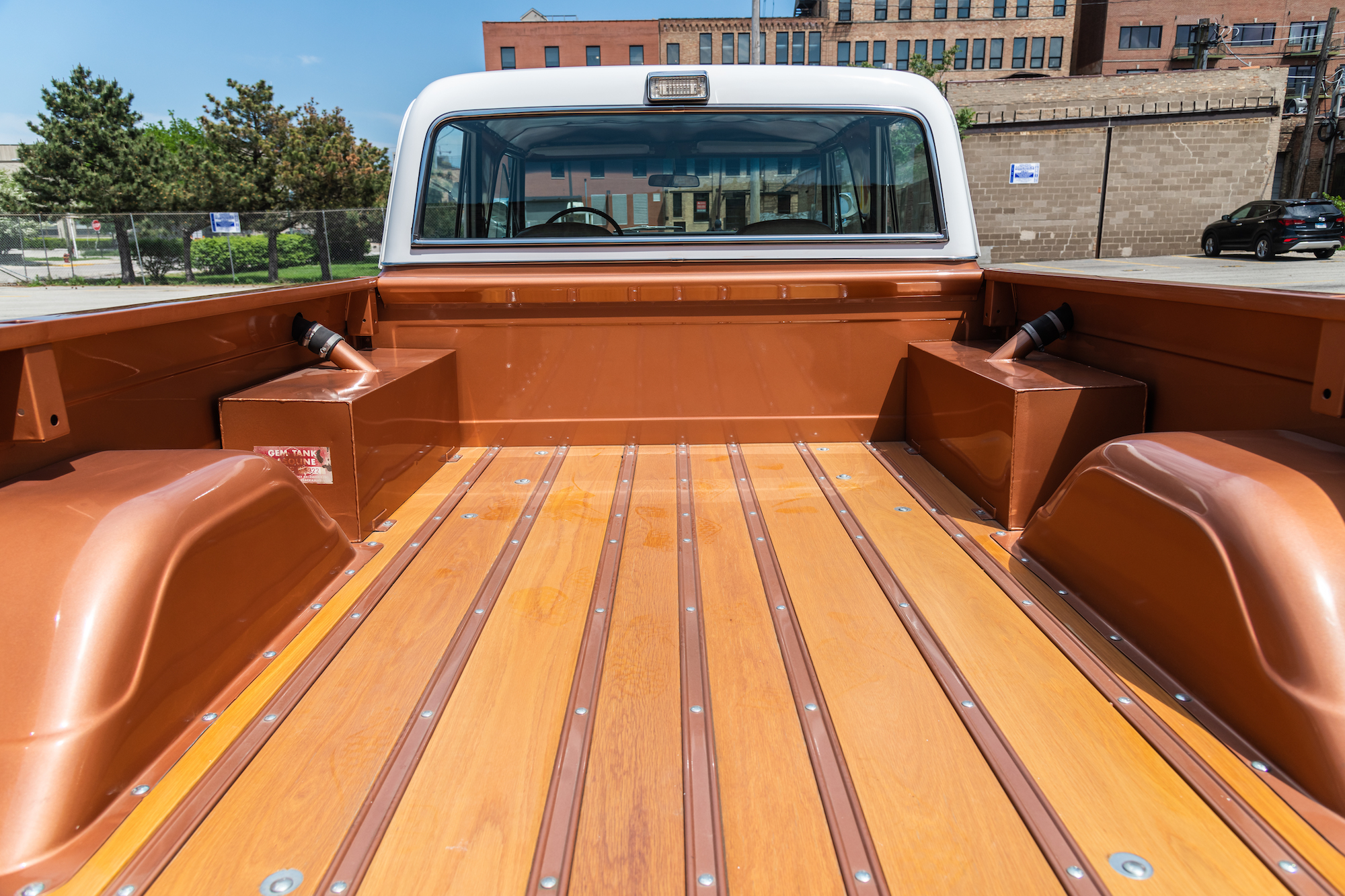 1970 GMC K2500 Sierra Grande Custom 4-Speed Crew Cab Conversion