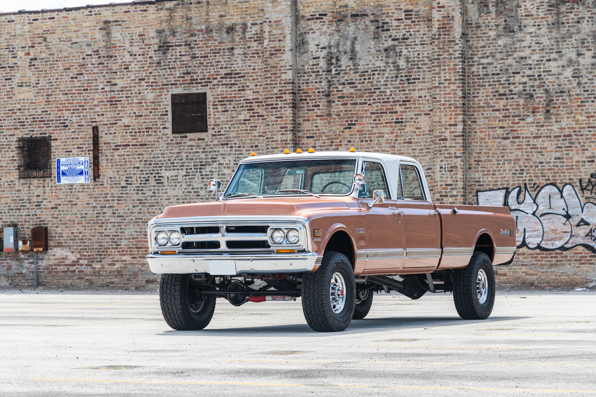 1970 GMC K2500 Sierra Grande Custom 4-Speed Crew Cab Conversion