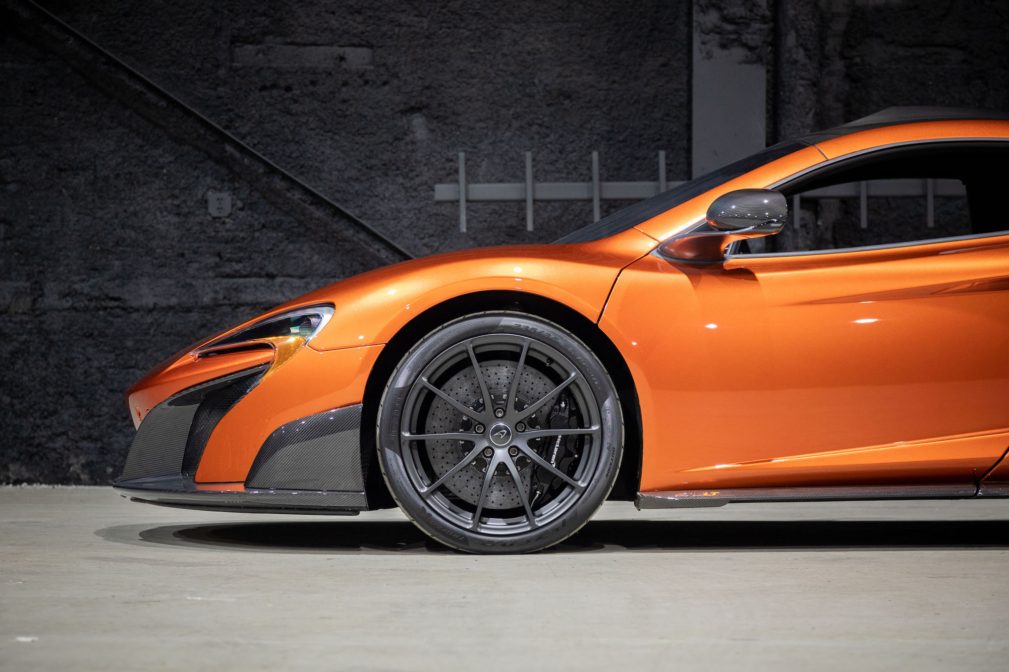 2016 McLaren 675LT