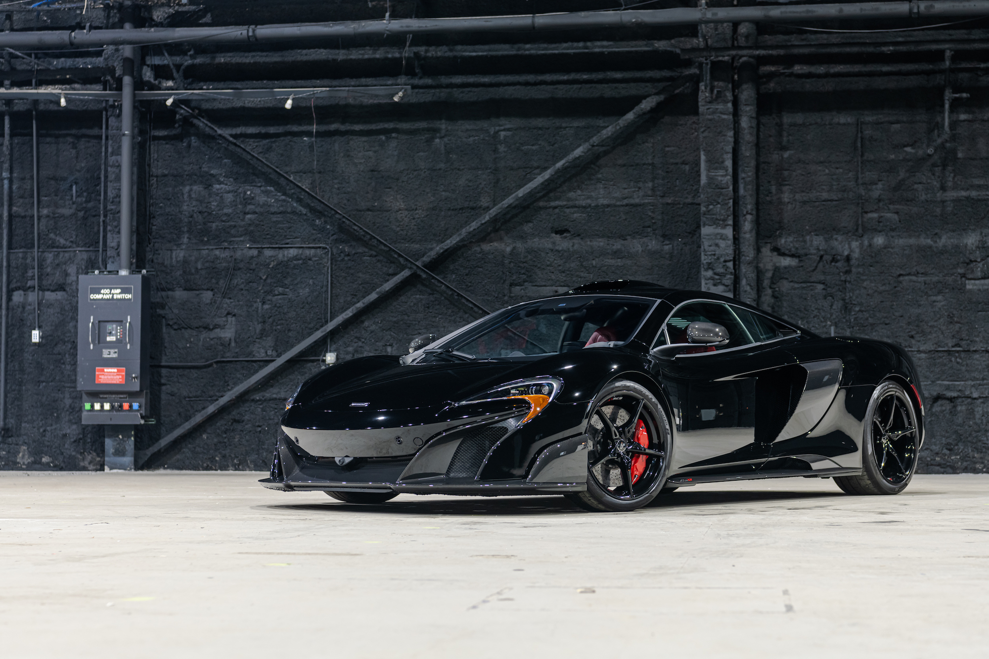 2016 McLaren 675LT