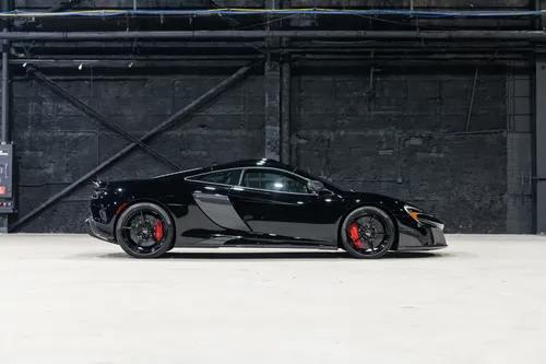 2016 McLaren 675LT