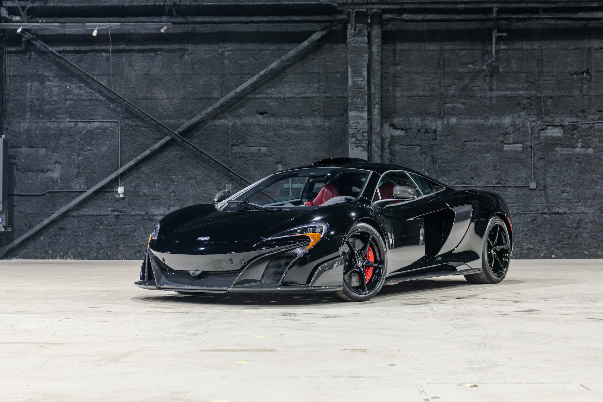 2016 McLaren 675LT