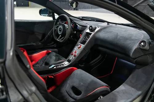 2016 McLaren 675LT