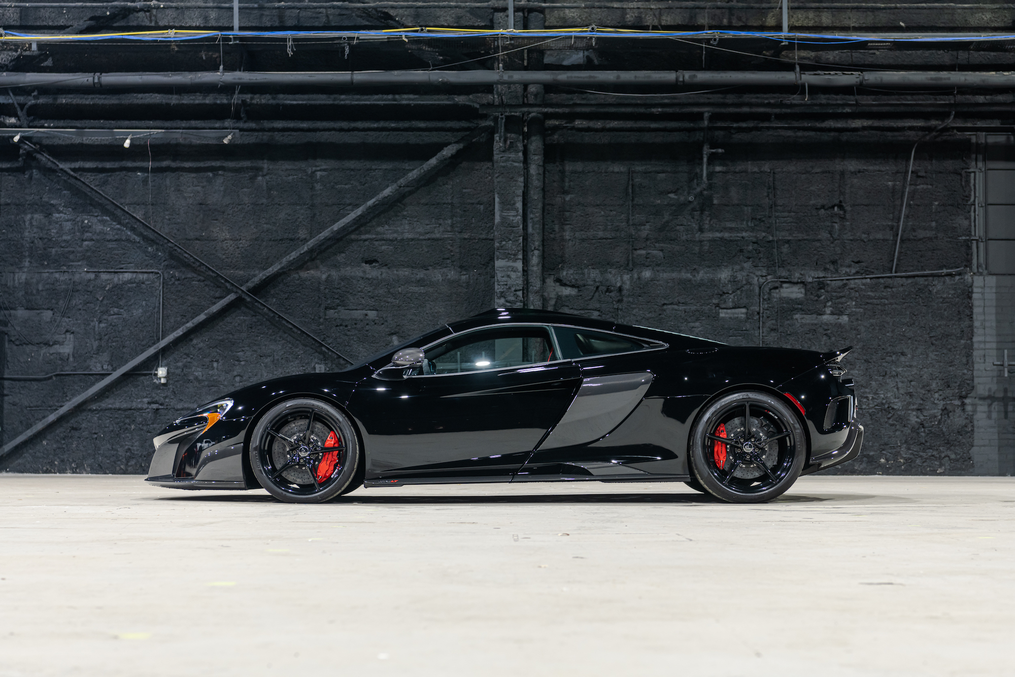 2016 McLaren 675LT