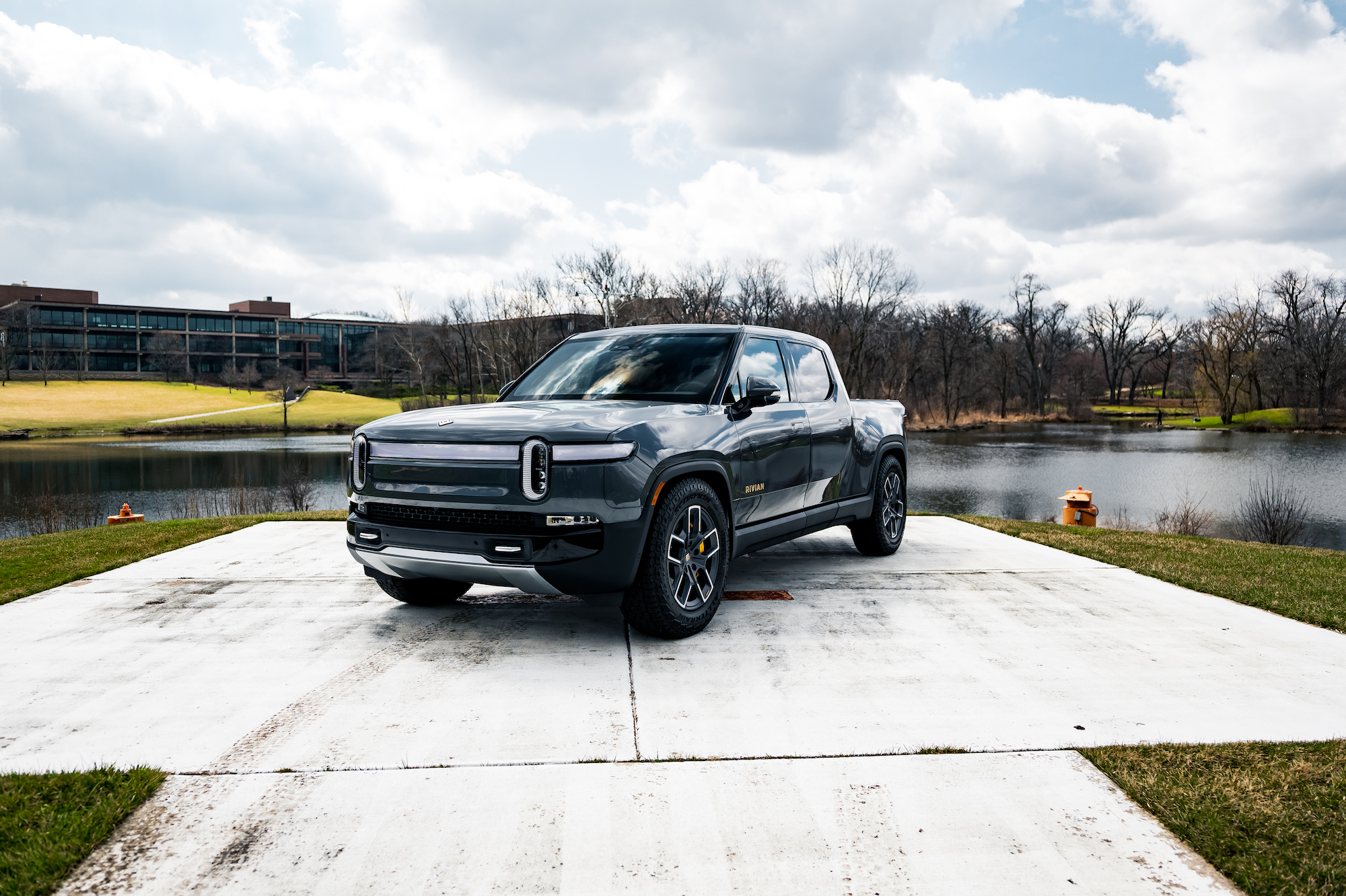 2022 Rivian R1T Launch Edition