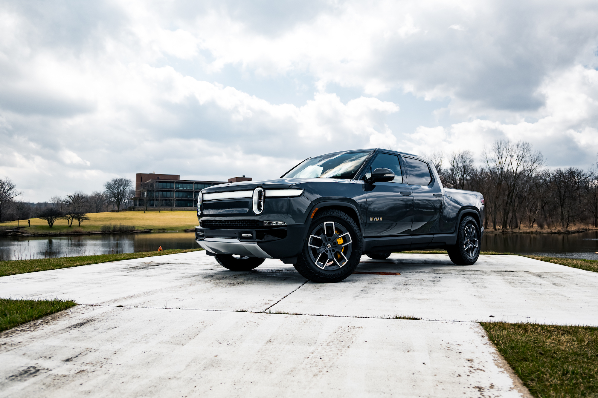 2022 Rivian R1T Launch Edition