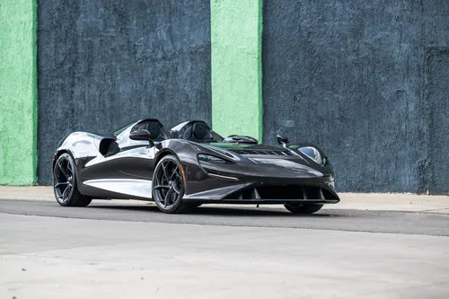 2021 McLaren  Elva