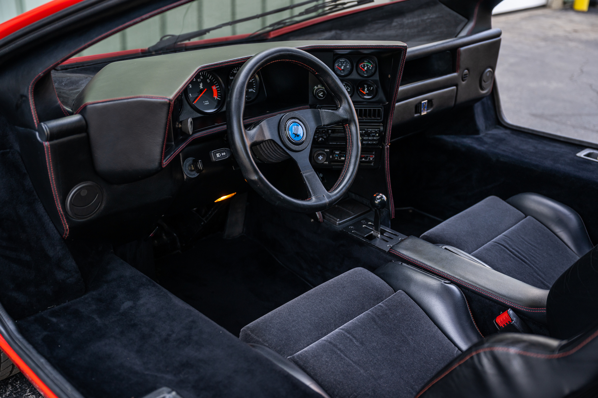 1991 Isdera Imperator 108i