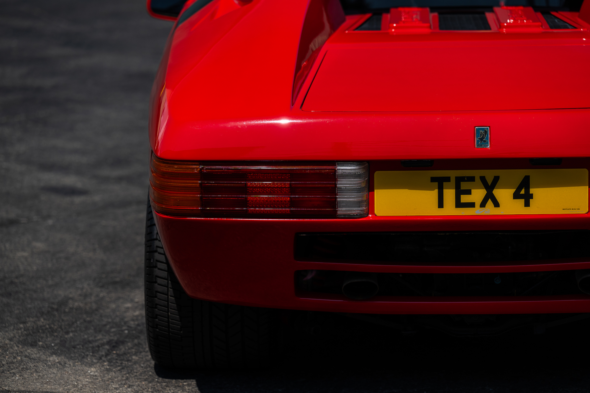 1991 Isdera Imperator 108i