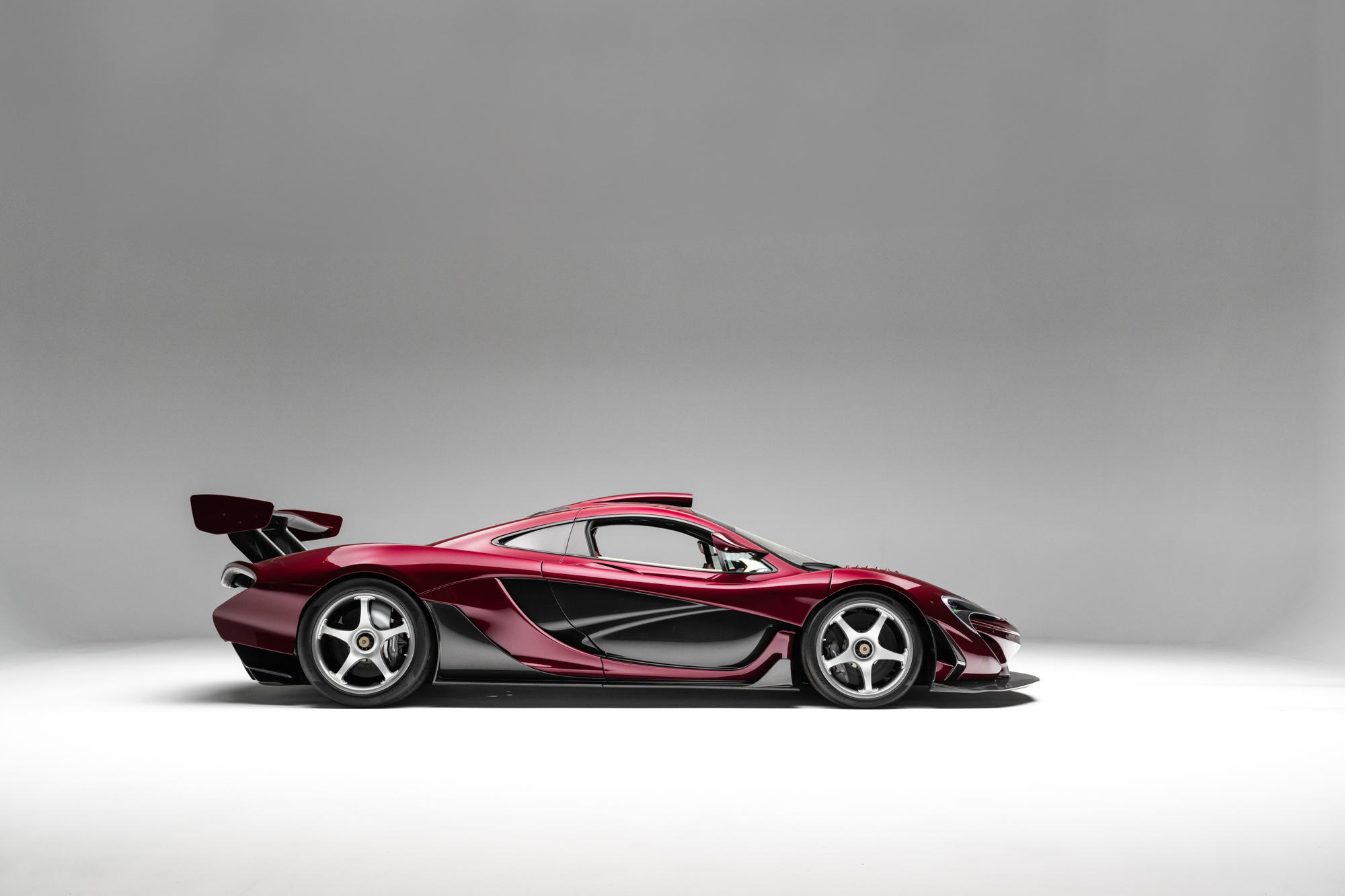 2016 McLaren P1 GT-4
