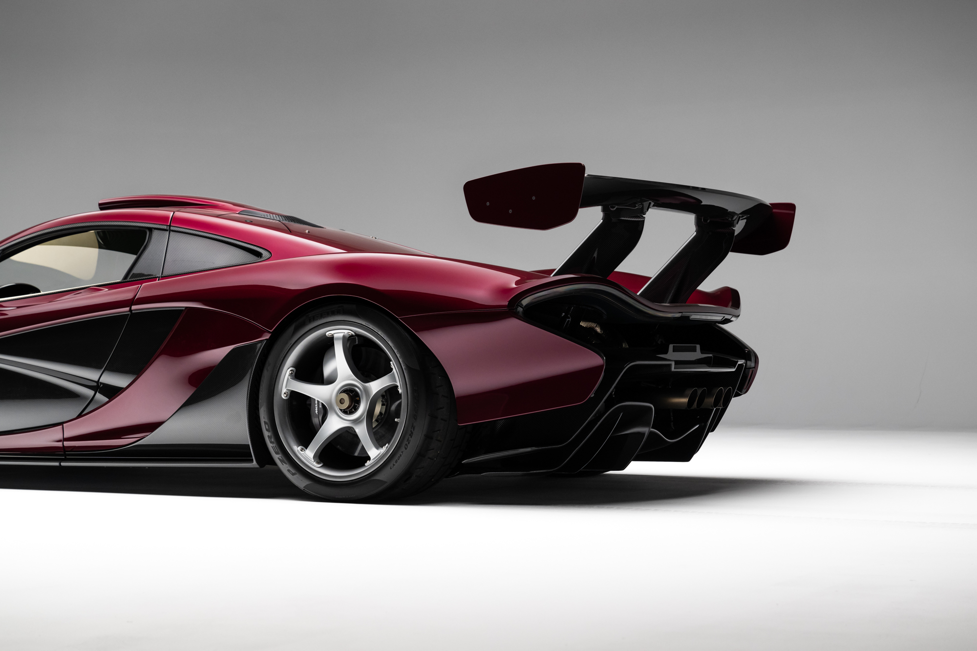 2016 McLaren P1 GT-4