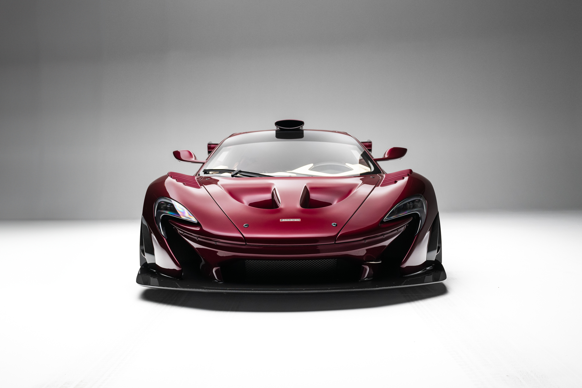2016 McLaren P1 GT-4