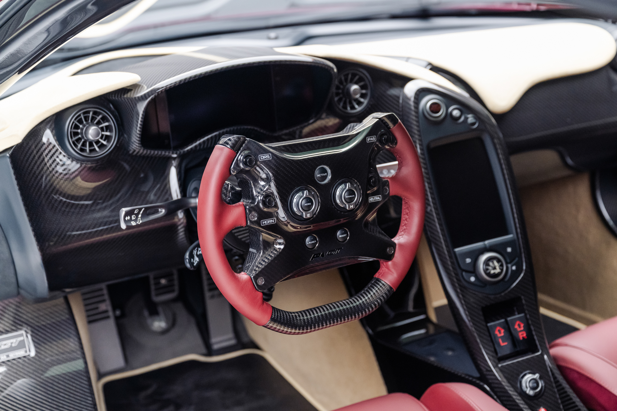 2016 McLaren P1 GT-4