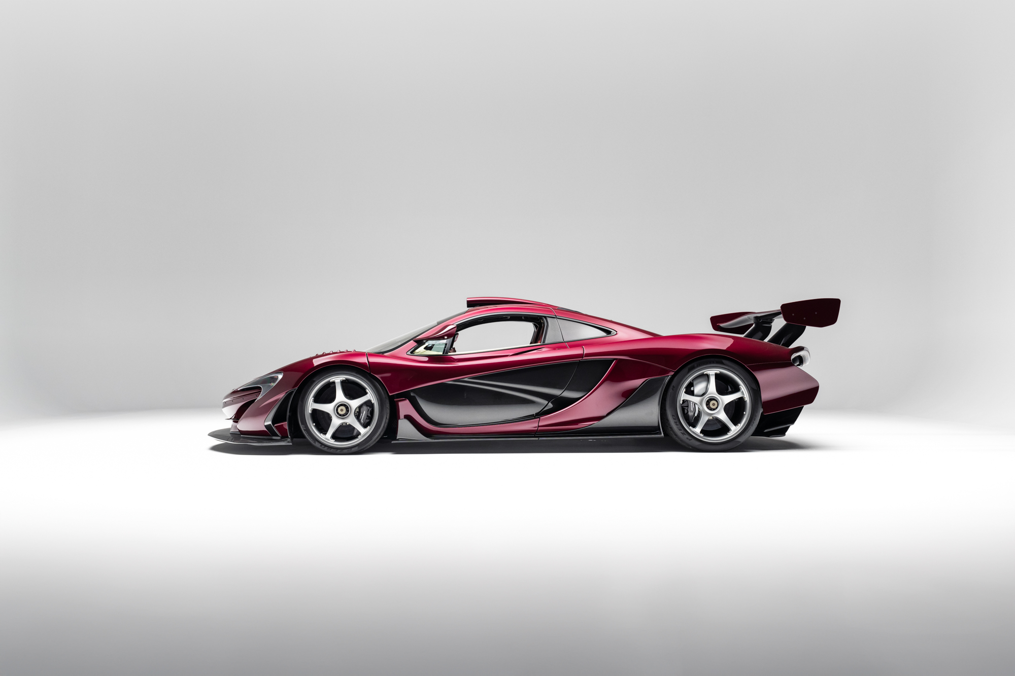 2016 McLaren P1 GT-4