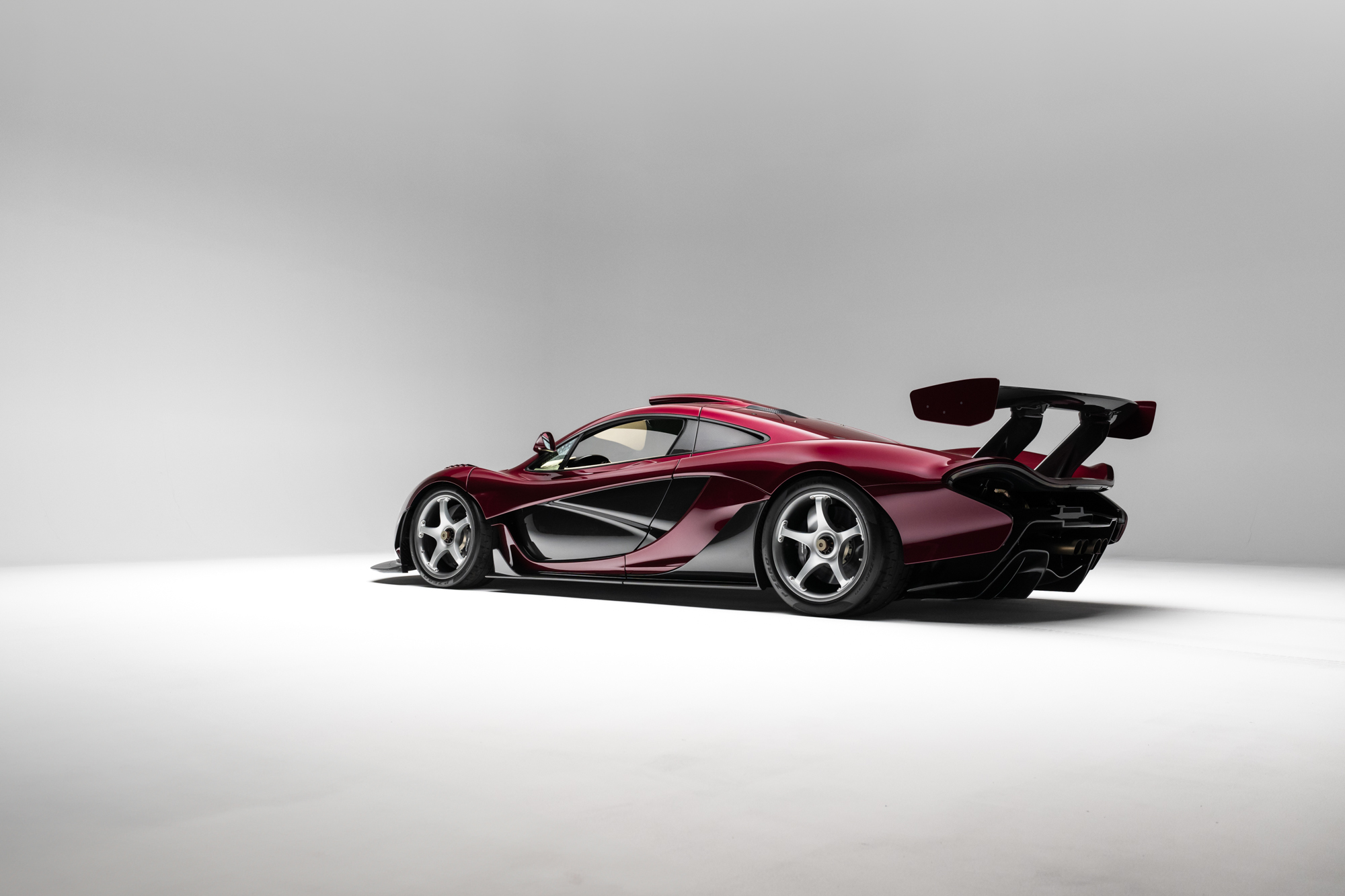 2016 McLaren P1 GT-4