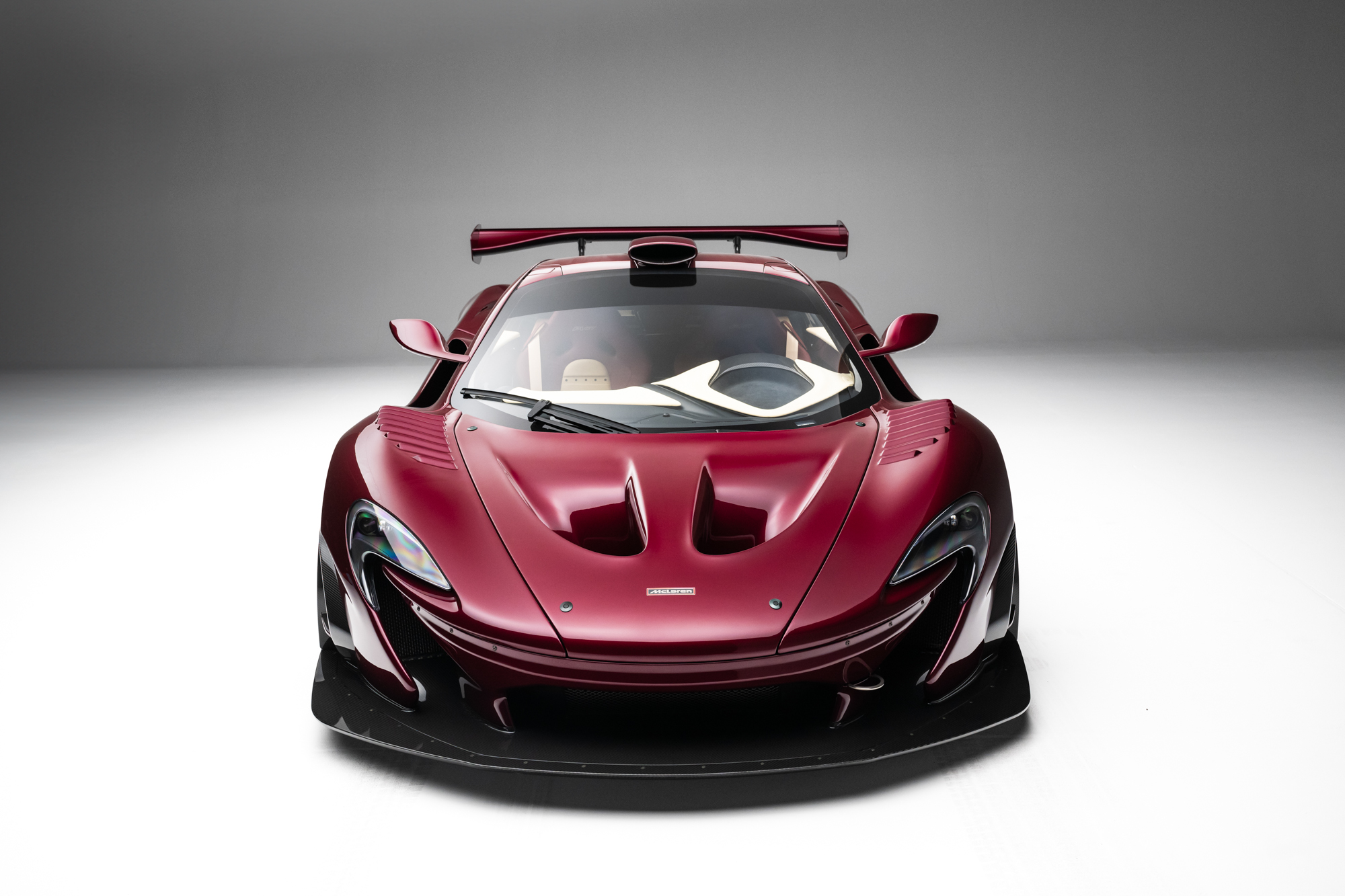 2016 McLaren P1 GT-4