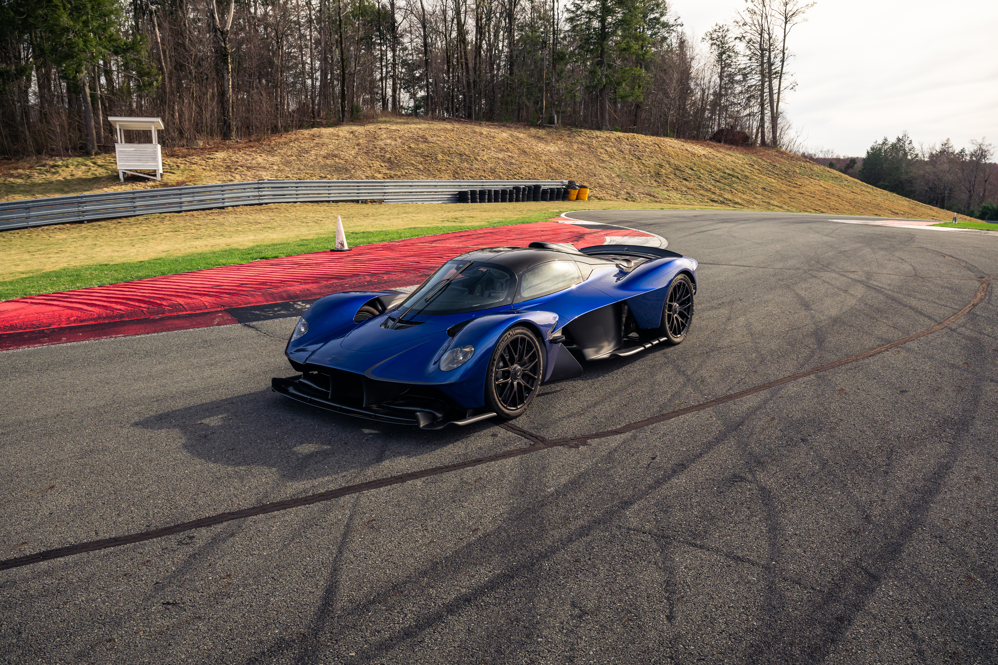 2024 Aston Martin Valkyrie