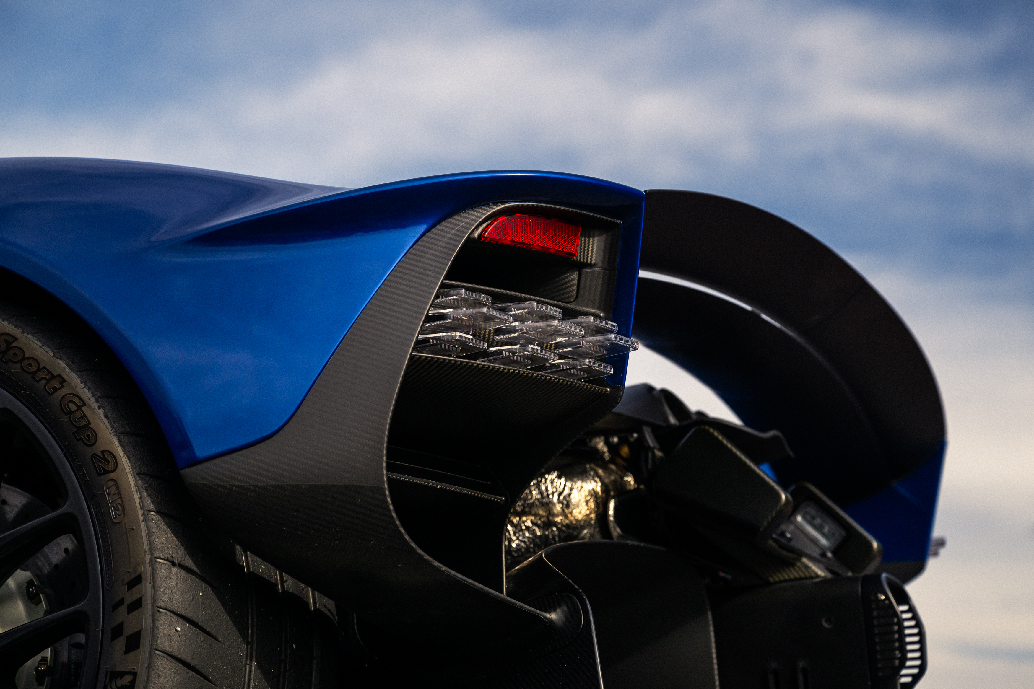 2024 Aston Martin Valkyrie