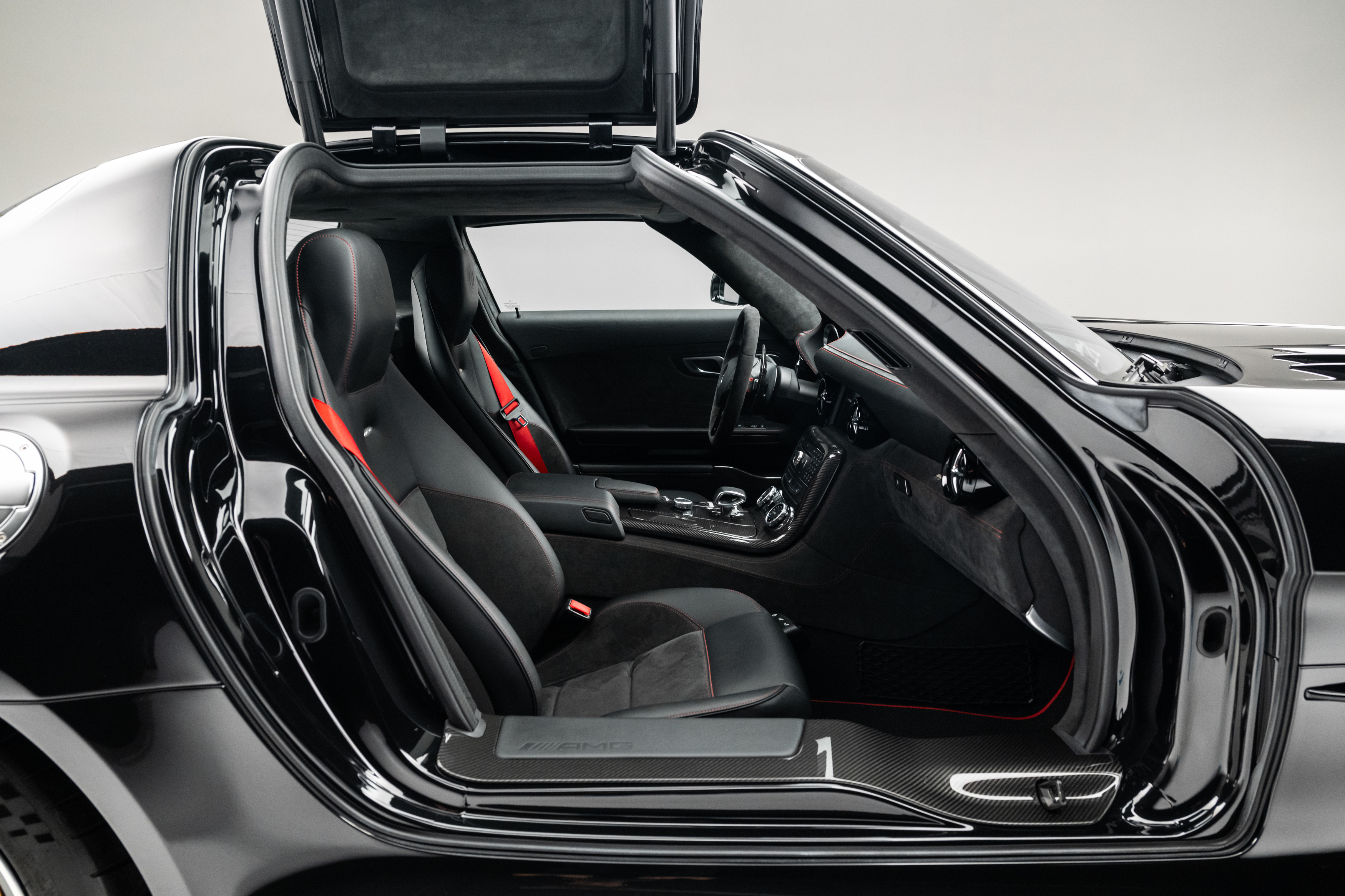 2014 Mercedes-Benz SLS Black Series