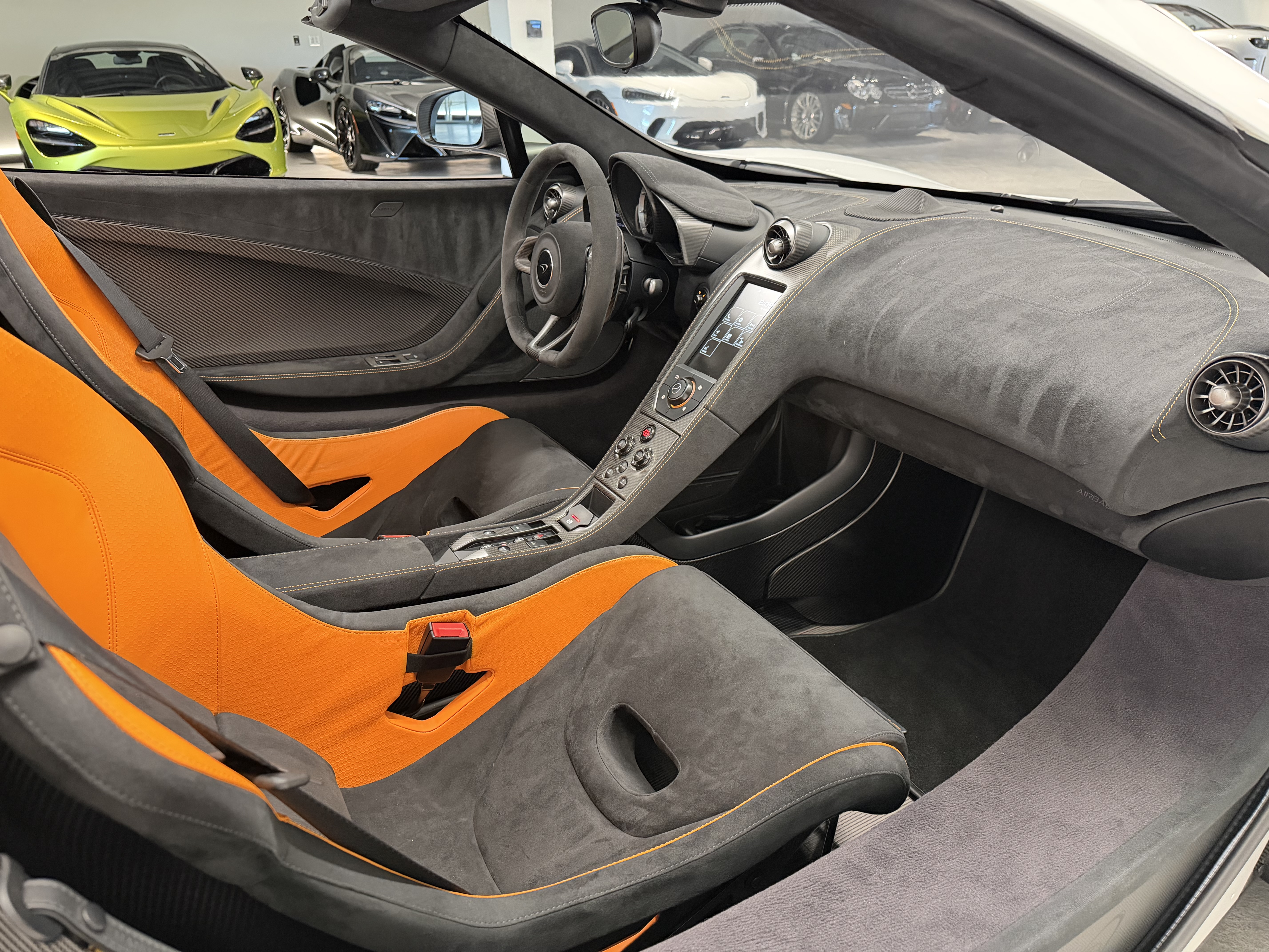 2016 McLaren 675LT Spider